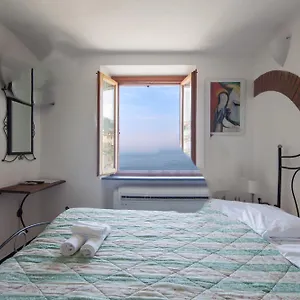 camere-nunzio.hotelitalianriviera.com/